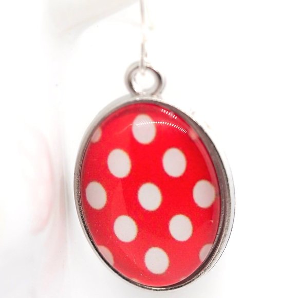 Ladybug Earrings - Picture 2 of 4